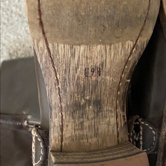 Dark Brown Leather Boots With Contrast Stitch - Picture 6 of 6